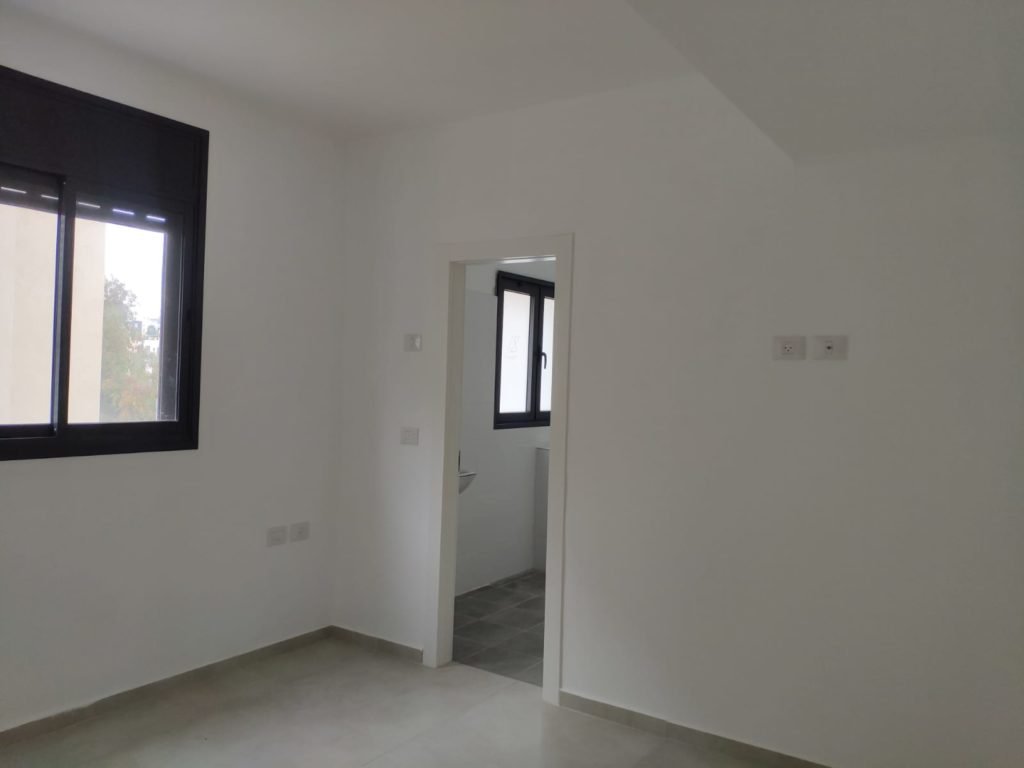 WhatsApp Image 2021-04-07 at 11.11.49